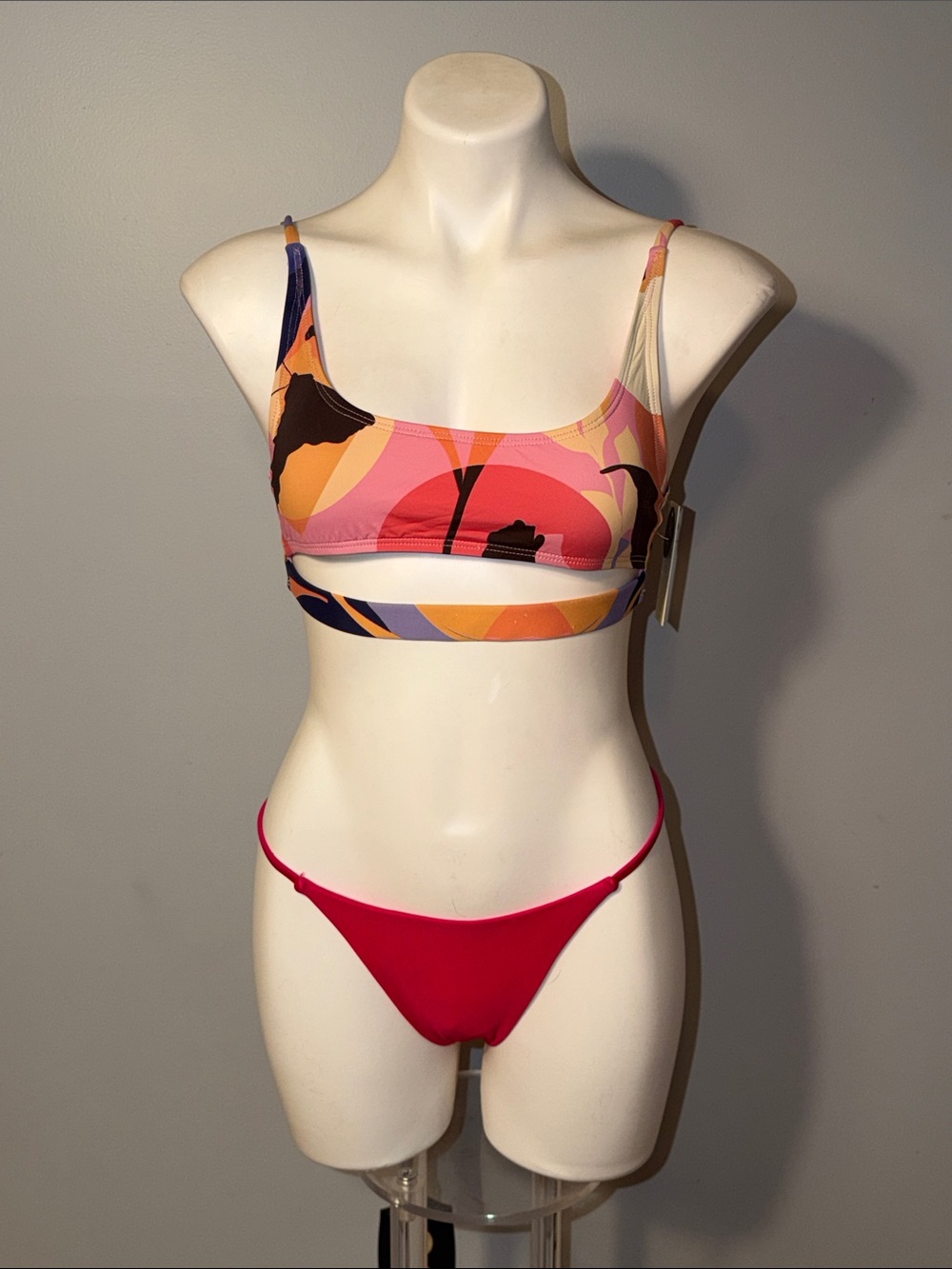 Ris-K Swimwear Ladies 2-piece String Bikini NWT. Medium:  Risque, sexy